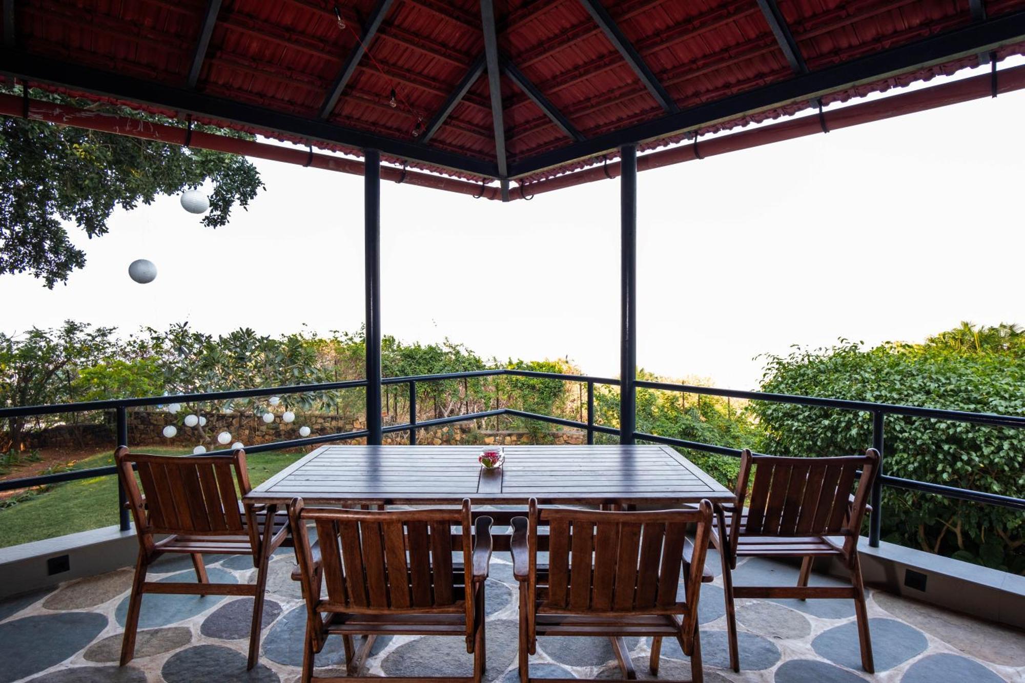 The Lighthouse - Formerly Known As Utan Sea Resort 塞恩 外观 照片