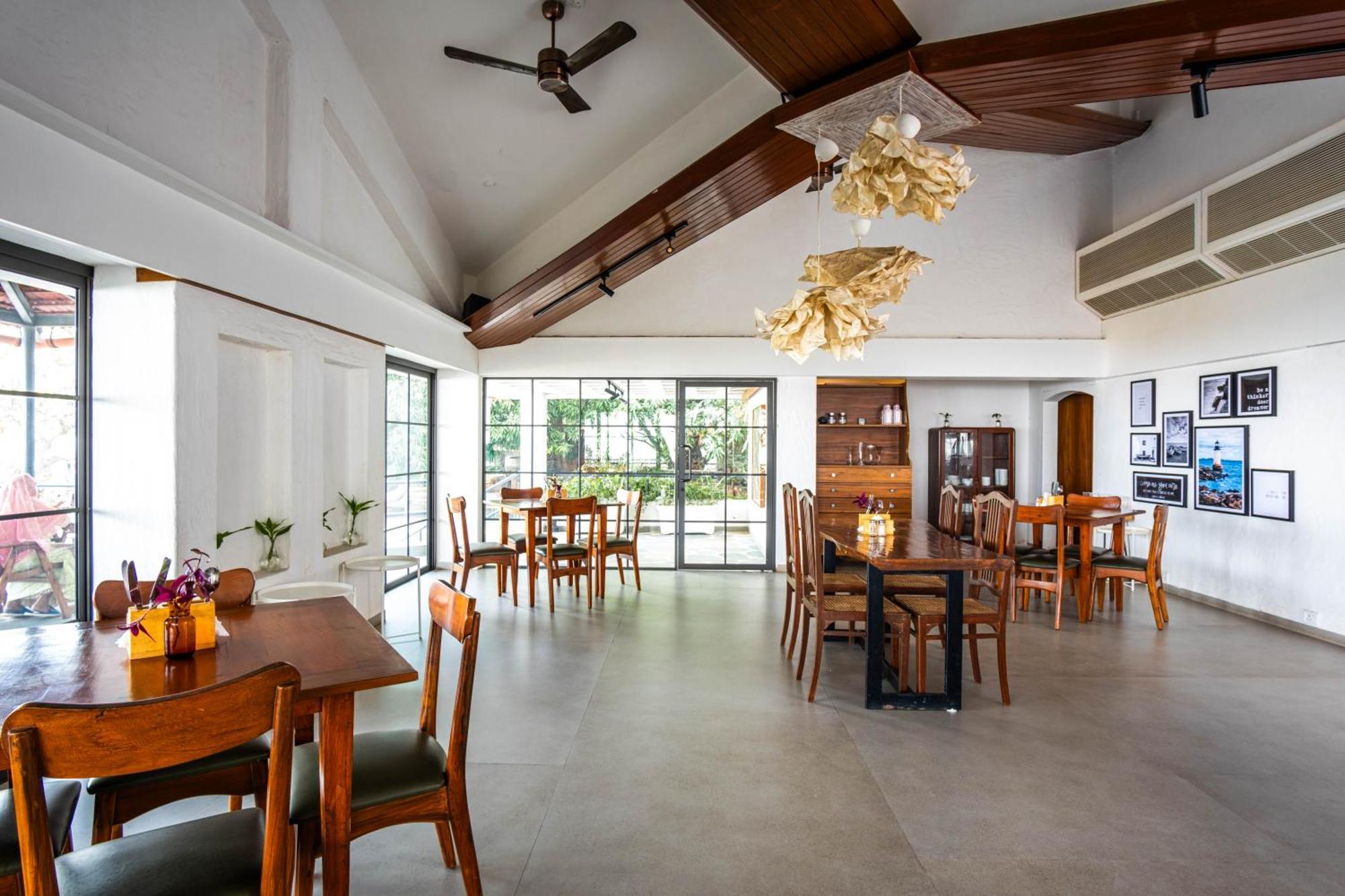 The Lighthouse - Formerly Known As Utan Sea Resort 塞恩 外观 照片